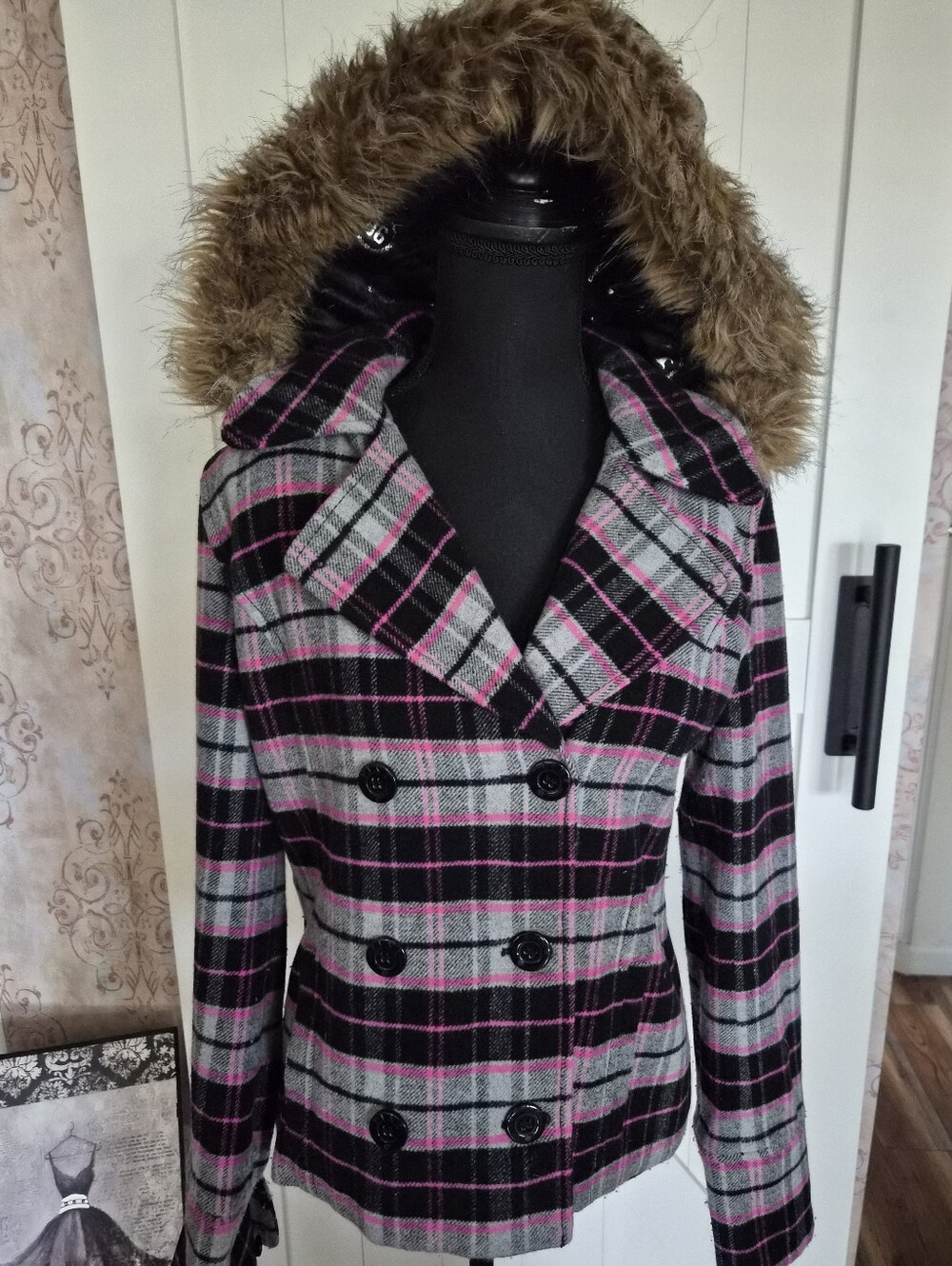 Victoria's Secret PINK Wool Plaid Peacoat with Removable Faux Fur Hood- Small